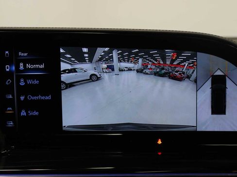 Certified 2024 Cadillac Escalade Sport w/ LPO, ONYX Package image 46