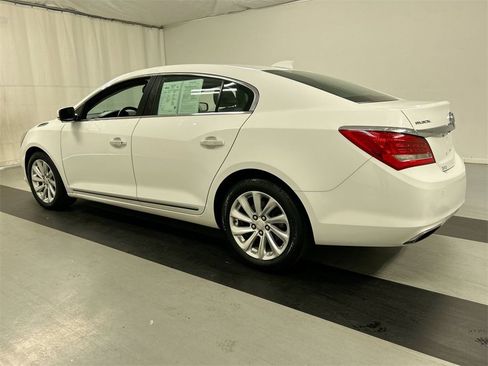 Used 2015 Buick LaCrosse Leather image 6