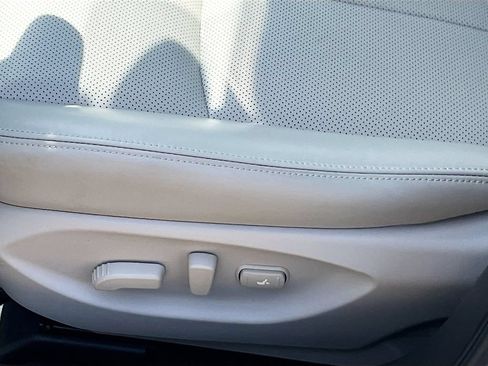 Used 2024 INFINITI Q50 Luxe w/ Cargo Package RWD image 19