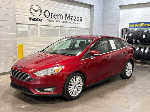 Used 2017 Ford Focus Titanium image 1