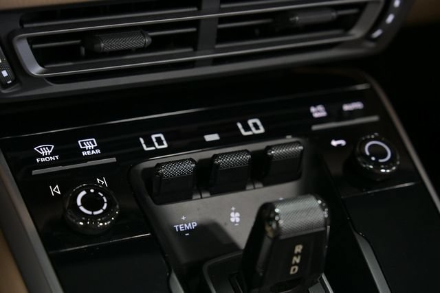 Used 2021 Porsche 911 Carrera image 45