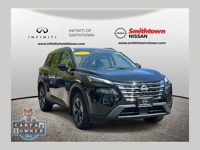 Used 2024 Nissan Rogue SV w/ SV Premium Package