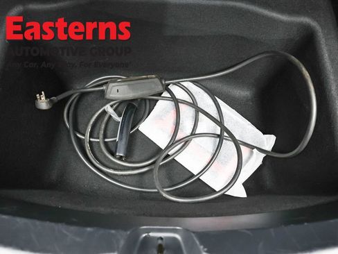 Used 2023 Tesla Model 3 Standard Range image 9