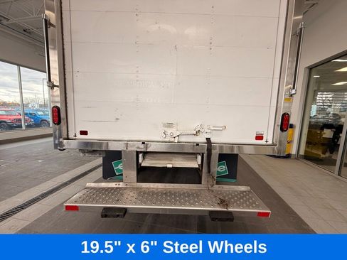 Used 2022 RAM 4500 Tradesman RWD image 11