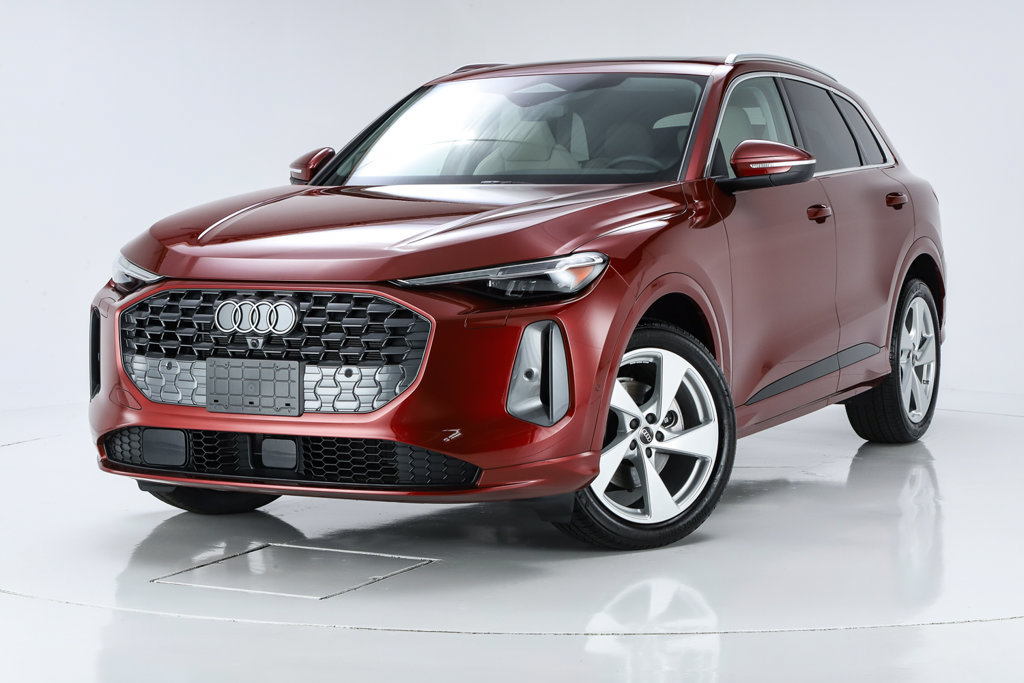 Used 2025 Audi Q5 Prestige AWD/4WD image 5