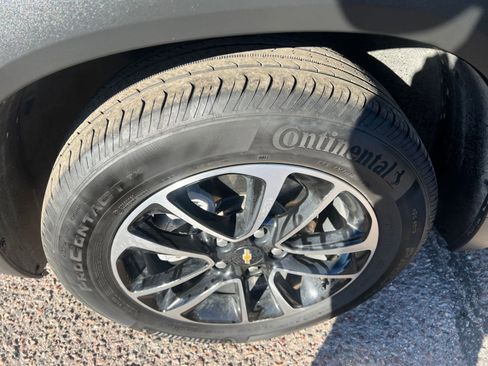 Used 2025 Chevrolet TrailBlazer LT image 30