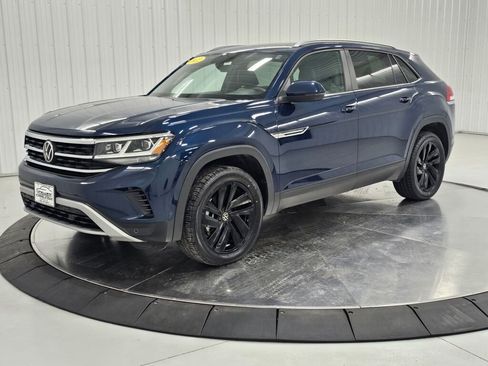 Used 2022 Volkswagen Atlas Cross Sport SE AWD/4WD image 1
