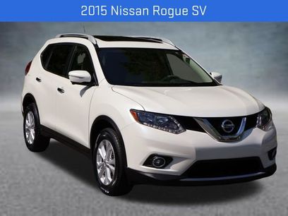 Used 2015 Nissan Rogue SV w/ SV Premium Package