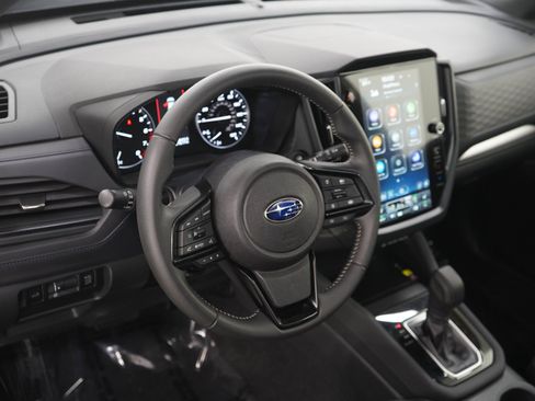 Used 2025 Subaru Forester Premium AWD/4WD image 21