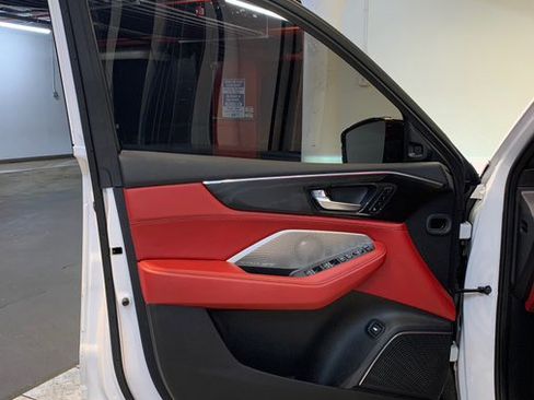 Used 2023 Acura MDX Type S image 13