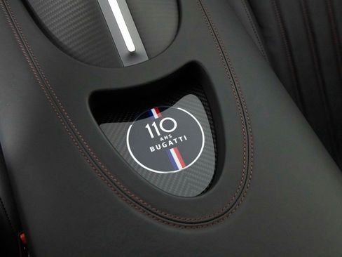 Used 2019 Bugatti Chiron AWD/4WD image 59
