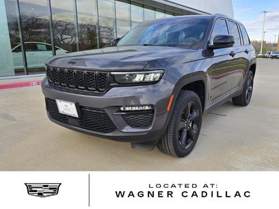 Used 2024 Jeep Grand Cherokee Limited w/ Black Appearance Package