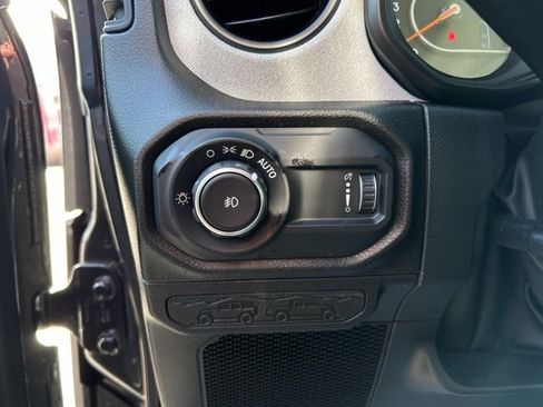 New 2026 Jeep Wrangler Willys AWD/4WD image 33