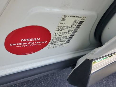 Used 2018 Nissan Murano SL w/ Cargo Package FWD image 26