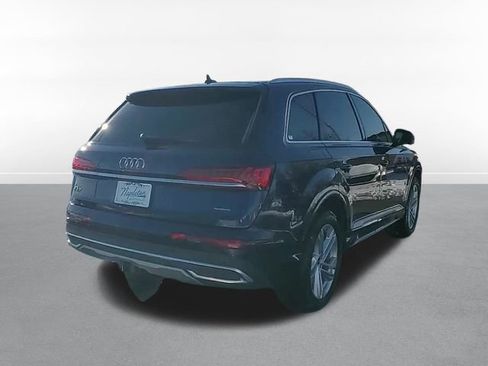 Used 2023 Audi Q7 2.0T Premium w/ Towing Package image 7