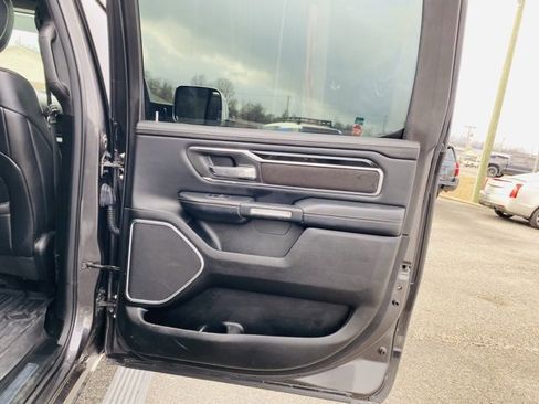 Used 2019 RAM 1500 Laramie image 10