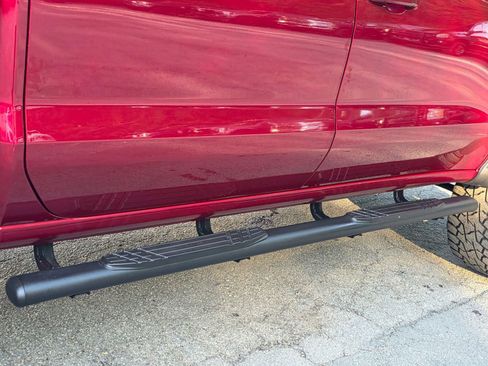 Used 2019 Chevrolet Silverado 1500 LT image 36