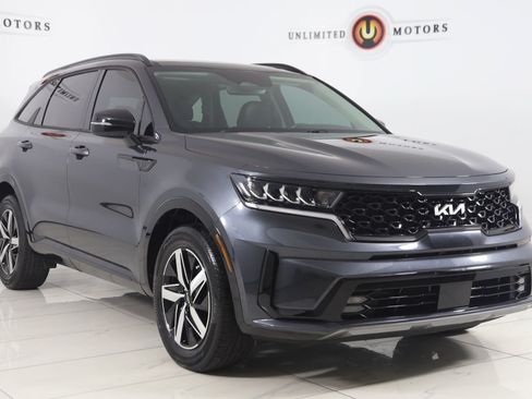 Used 2023 Kia Sorento EX w/ Panoramic Sunroof Package FWD image 23