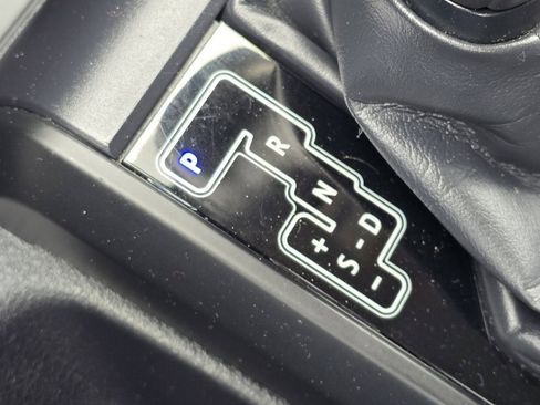 Used 2020 Toyota Tacoma SR image 23