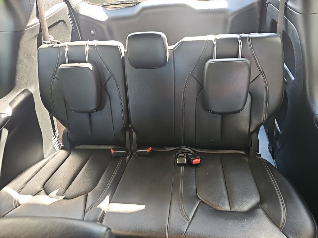 Used 2019 Chrysler Pacifica Touring-L Plus w/ S Appearance Package FWD image 40