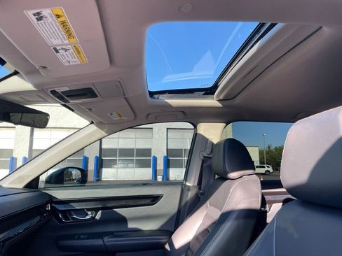 Used 2025 Honda CR-V EX-L image 29