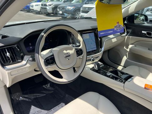 Used 2023 Volvo S60 T8 Plus AWD/4WD image 29