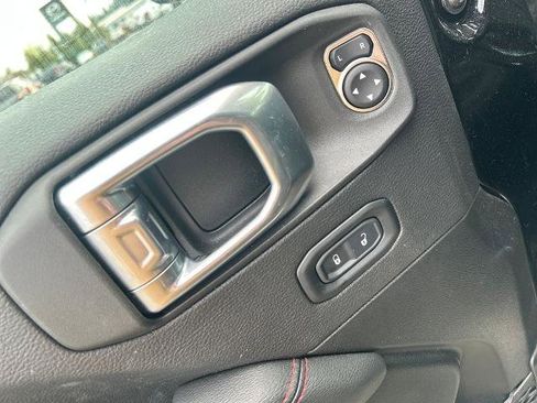 Used 2022 Jeep Wrangler Unlimited Rubicon w/ Steel Bumper Group image 21