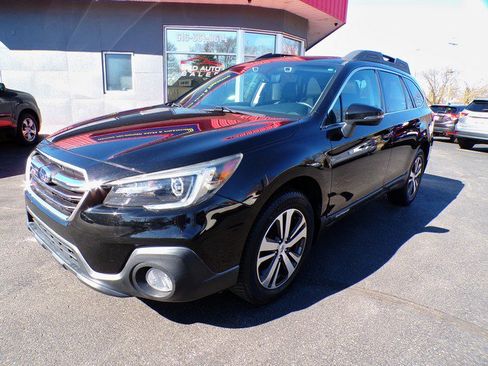 Used 2018 Subaru Outback 2.5i Limited image 6