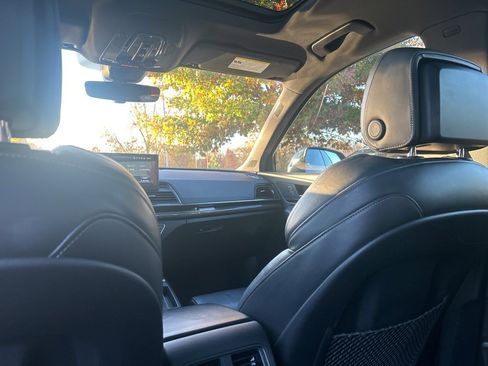 Used 2021 Audi SQ5 Premium Plus w/ Premium Plus Package image 29