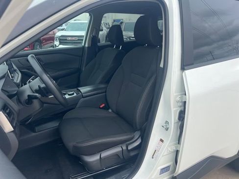 Used 2024 Nissan Rogue S image 6