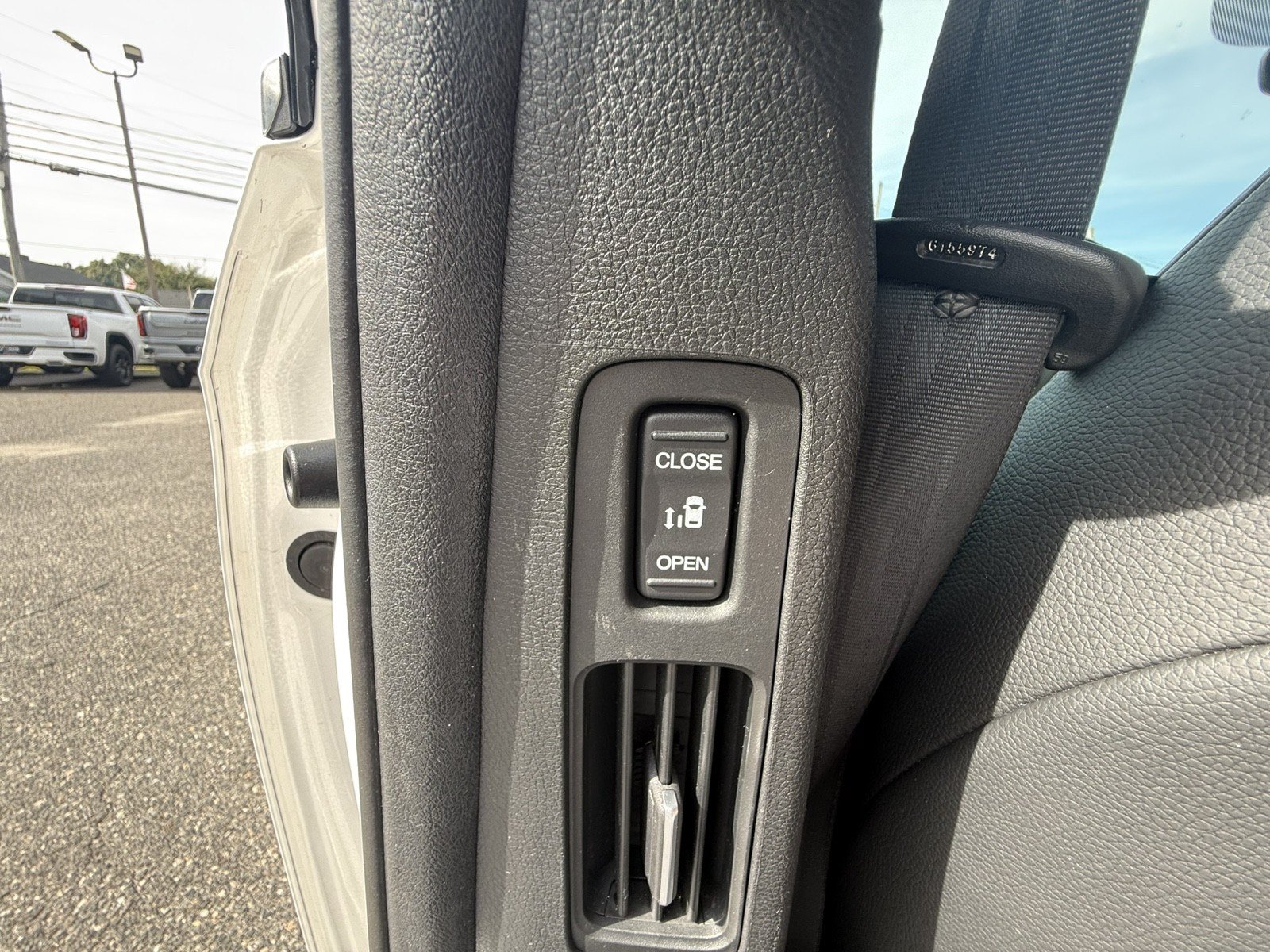 Used 2025 Honda Odyssey Sport-L image 29