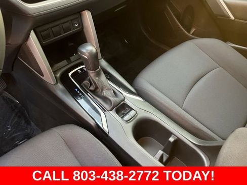 Used 2024 Toyota Corolla Cross LE image 26