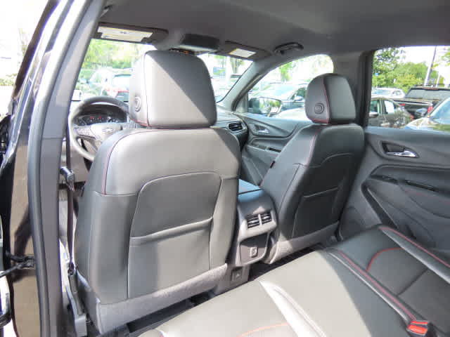 Used 2023 Chevrolet Equinox RS w/ RS Leather Package AWD/4WD image 16