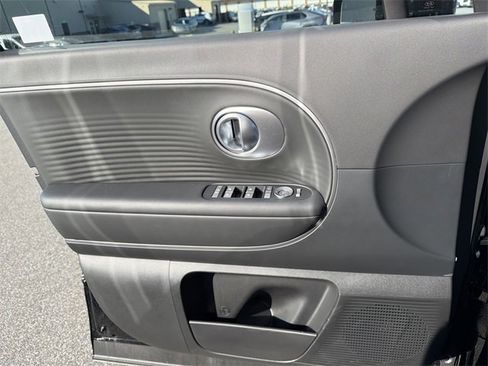 New 2026 Hyundai Ioniq 9 SEL image 24