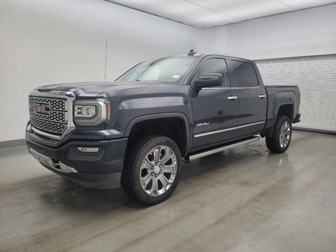 Used 2017 GMC Sierra 1500 Denali w/ Denali Ultimate Package image 2