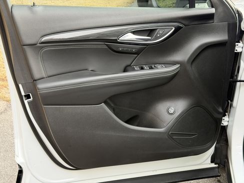 Used 2023 Buick Envision Essence w/ Sport Touring Package image 13