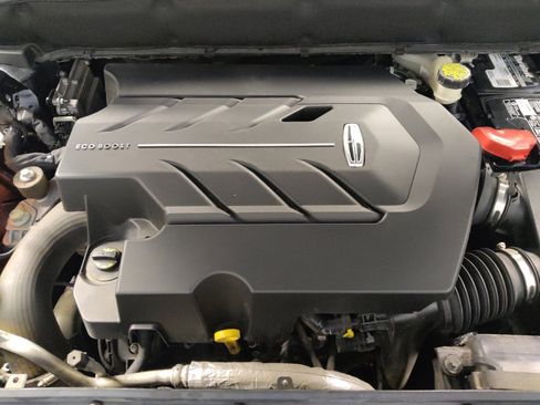Used 2016 Lincoln MKX Select FWD image 30