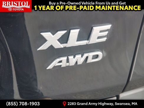 Used 2021 Toyota RAV4 XLE image 30