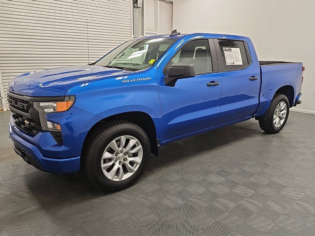 Certified 2024 Chevrolet Silverado 1500 Custom RWD image 5