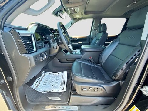 Used 2023 GMC Sierra 1500 Denali w/ Denali Reserve Package AWD/4WD image 25