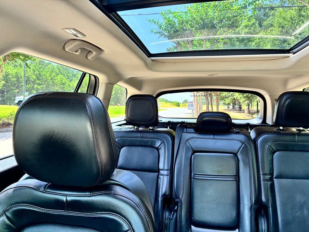Used 2020 Lincoln Aviator Reserve w/ Equipment Group 201A AWD/4WD image 28