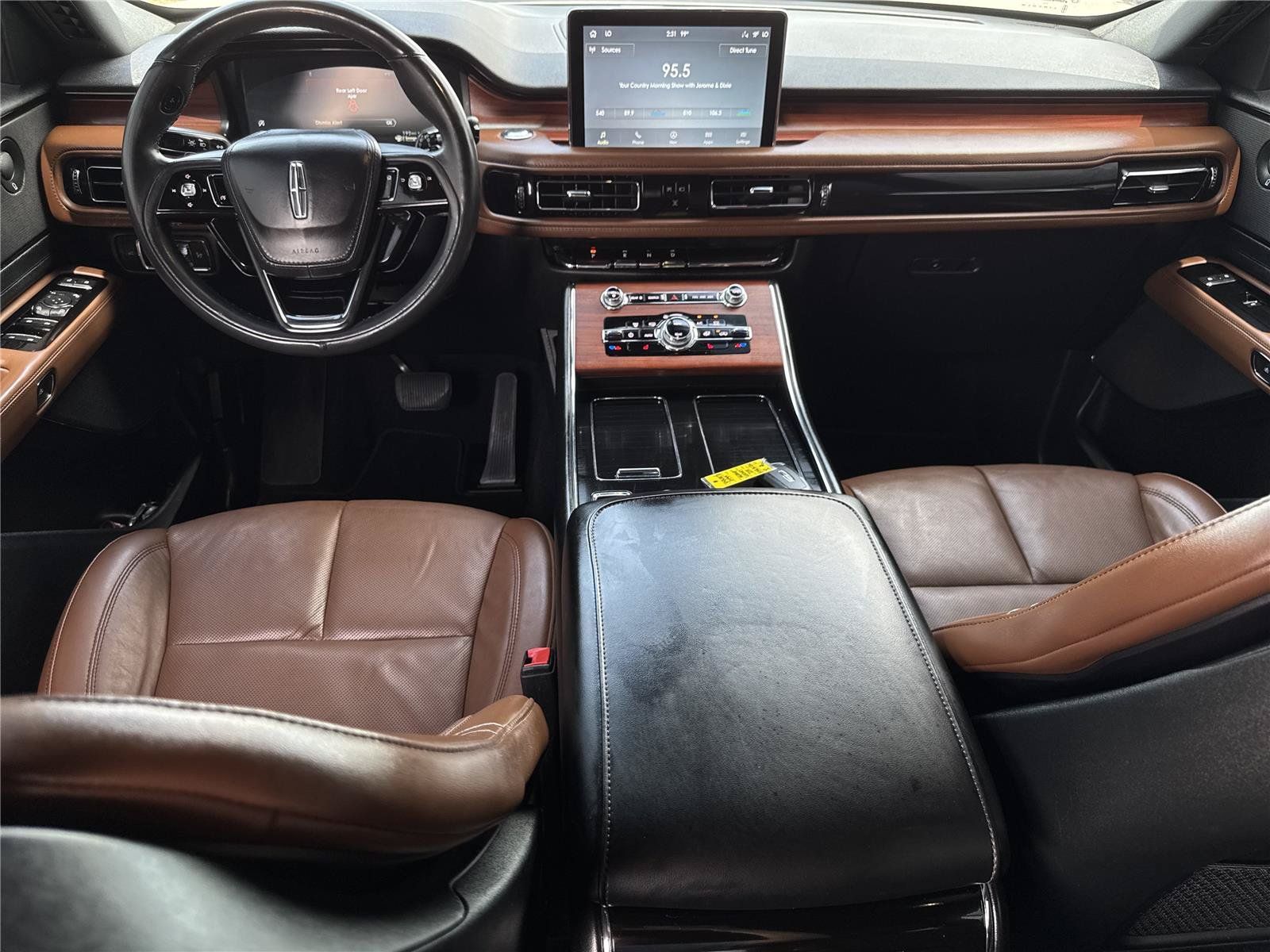 Used 2022 Lincoln Aviator Reserve RWD image 15