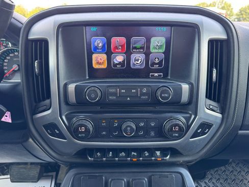 Used 2017 GMC Sierra 2500 SLE w/ SLE Preferred Package AWD/4WD image 20