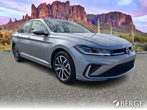 New 2026 Volkswagen Jetta SE FWD image 9