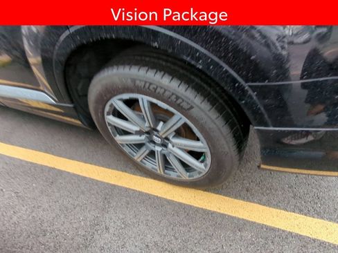 Used 2018 Audi Q7 3.0T Prestige w/ Prestige Package AWD/4WD image 5
