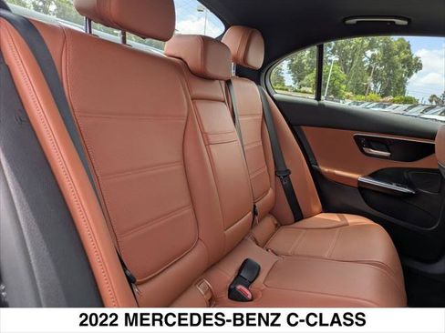 Used 2022 Mercedes-Benz C 300 4MATIC Sedan image 24
