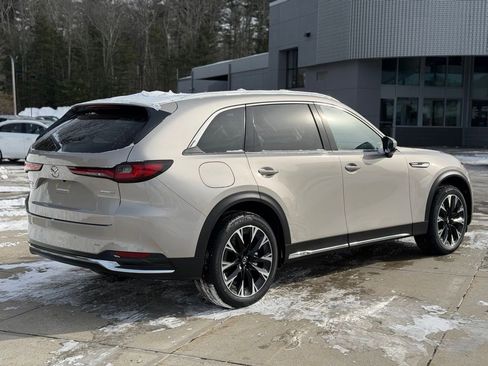 New 2026 MAZDA CX-90 Plug-In Hybrid w/ Premium Plus image 9