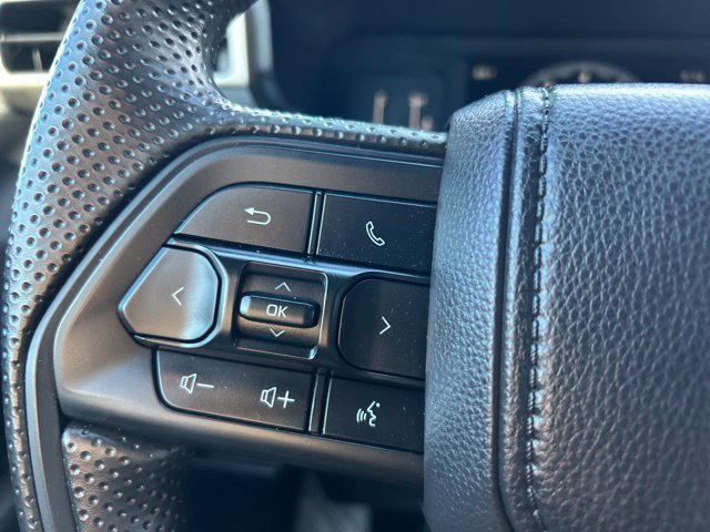 Used 2024 Toyota Tacoma SR5 AWD/4WD image 22