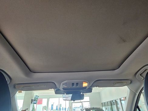 Used 2023 Subaru Ascent Touring image 21