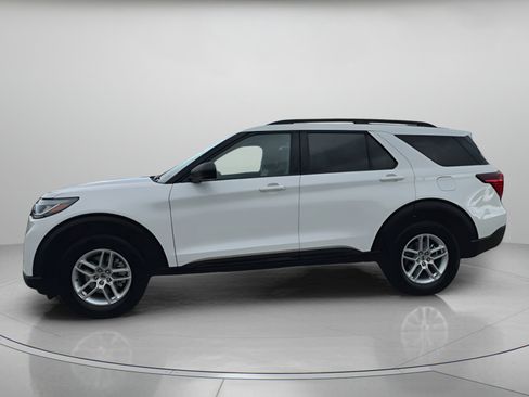 New 2026 Ford Explorer Active w/ Active Comfort Package image 15
